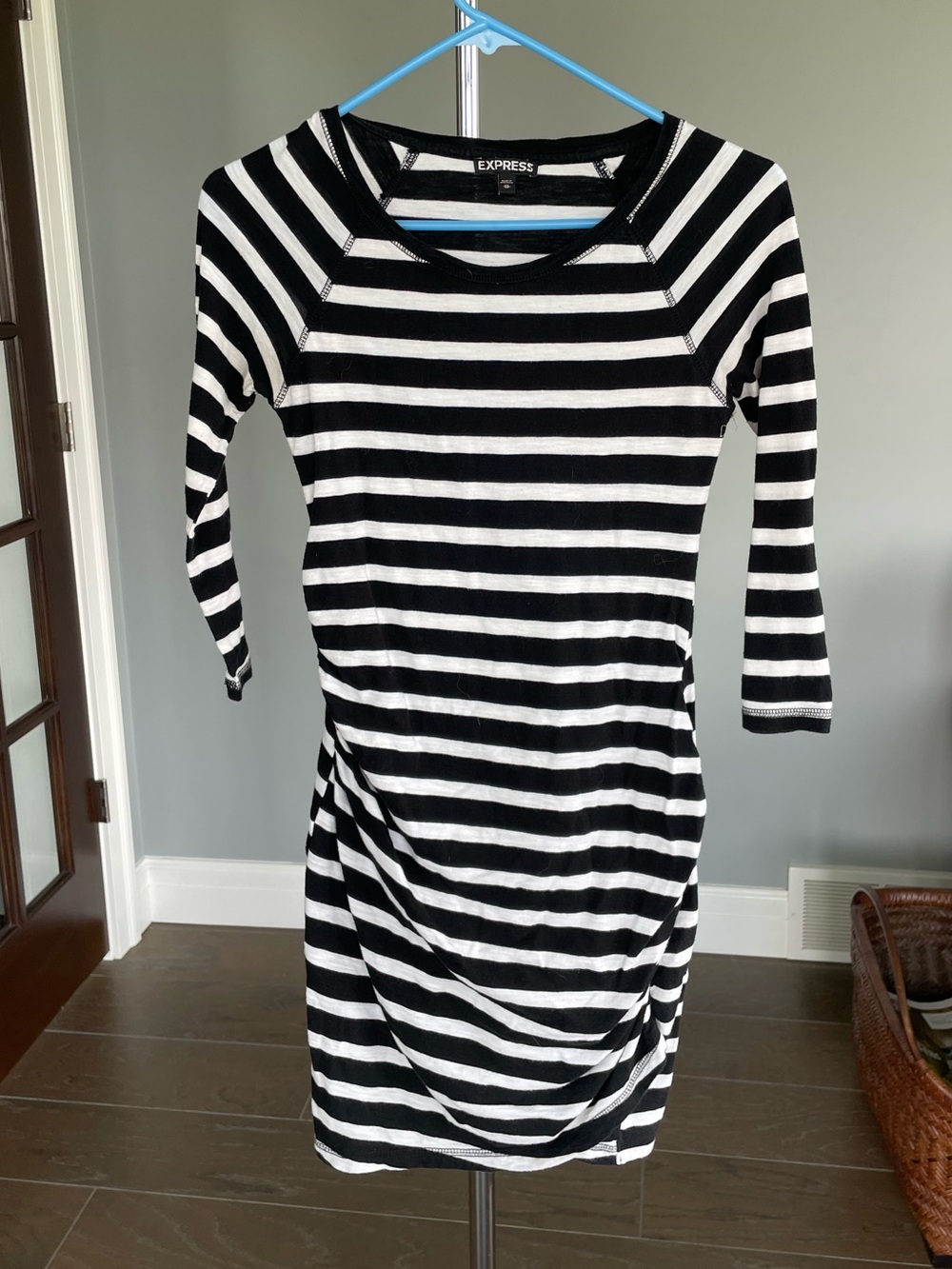 Black/White Striped Express Dress XS